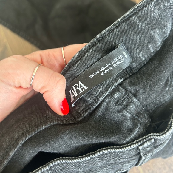 Zara Wide Leg Jeans - Picture 2 of 3